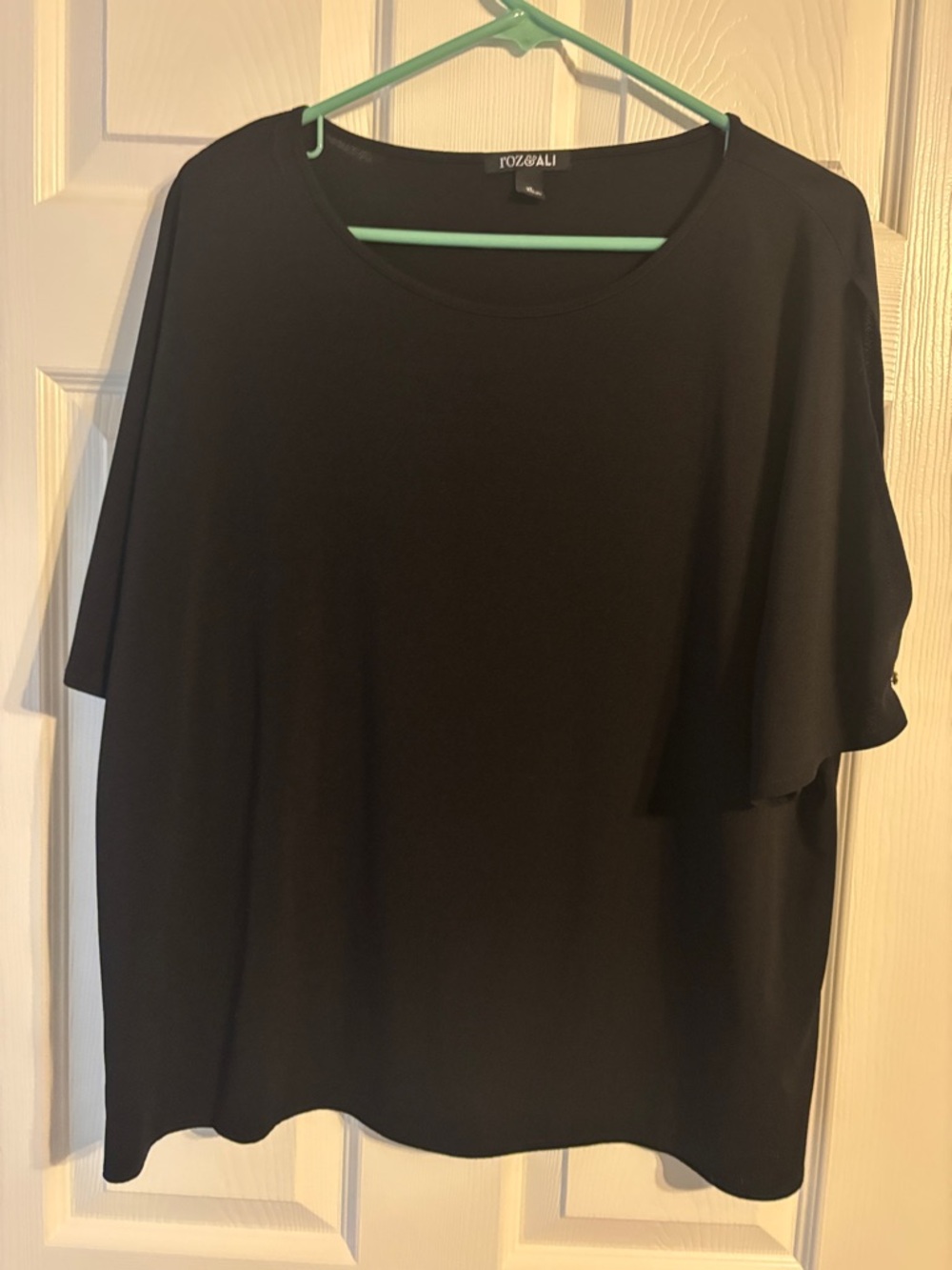 Roz & Ali Black Short Sleeve Flutter Top with Scoop Neck